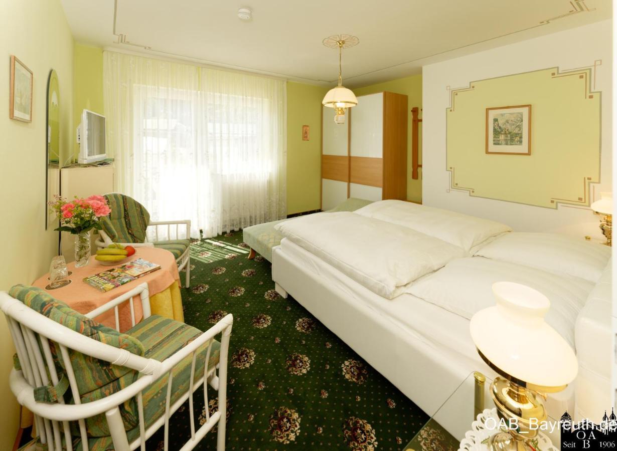 Hotel Garni Regina Goessweinstein Exterior photo